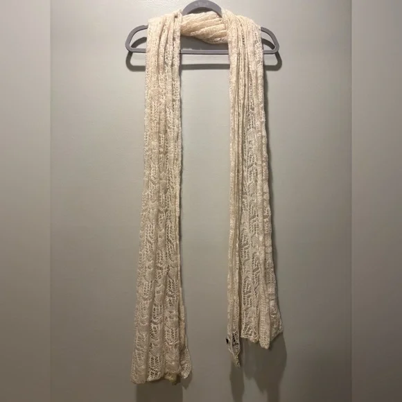 Ralph Lauren Lace Knit Scarf Ivory Mohair Blend Gold Metallic Ends Boho Romantic - Picture 4 of 10